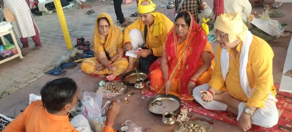 Pind Daan in Varanasi
